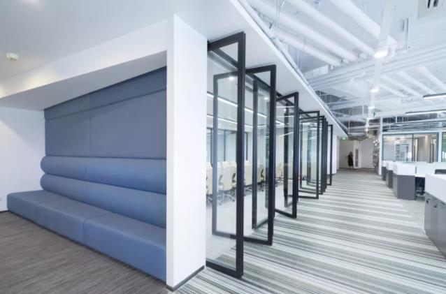 五个汽车贸易公司办公室装潢案例