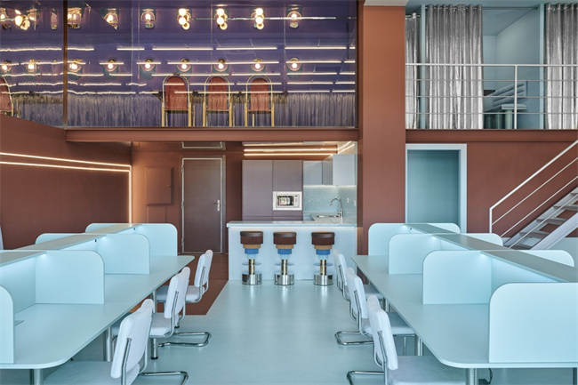 共享办公室高颜值大厅装修设计