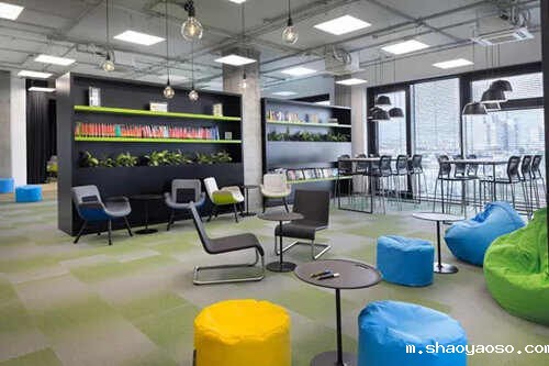 办公室休闲区装扮